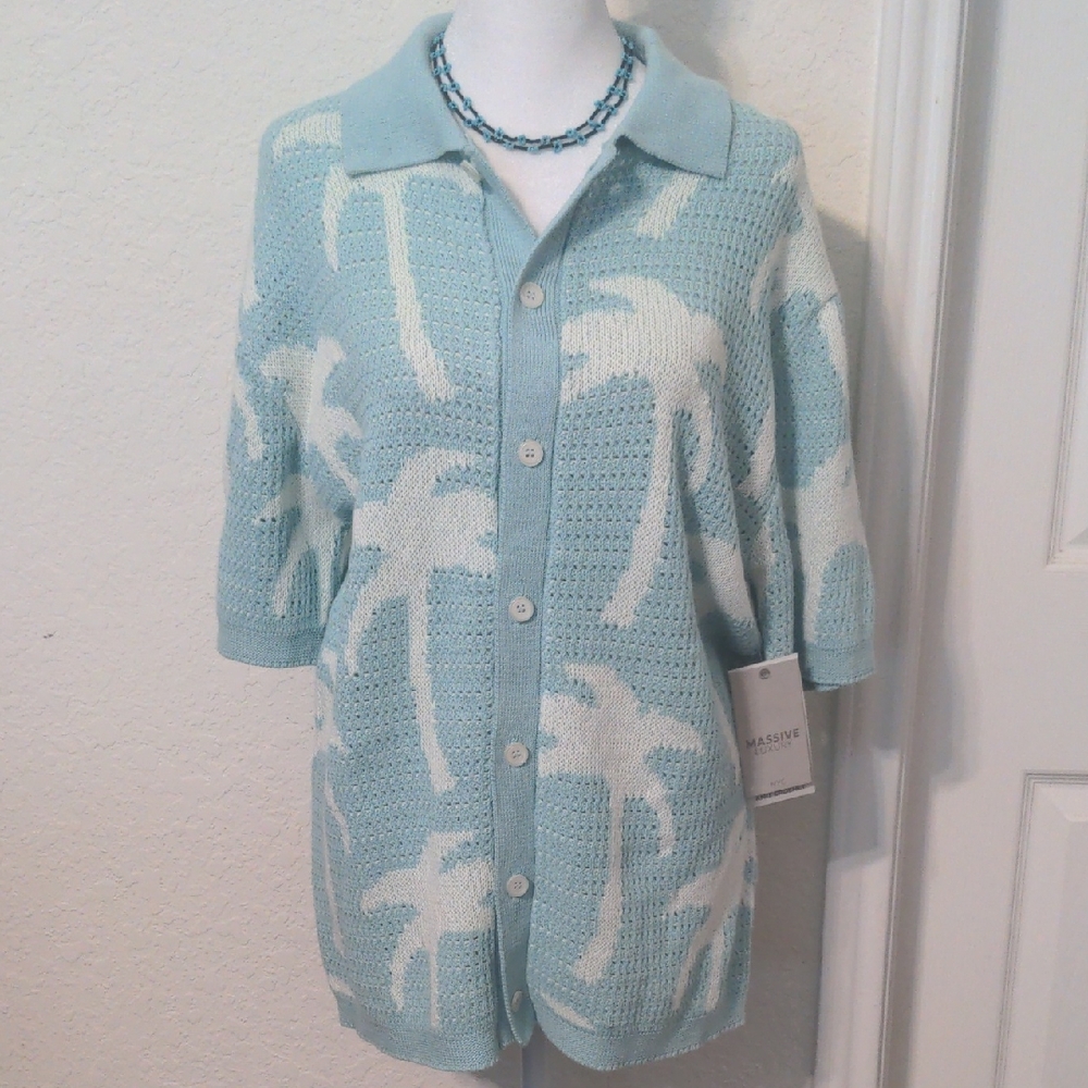 Massive Luxury Women's Short Sleeve Knit Crochet Sweater Top. Size S NWT